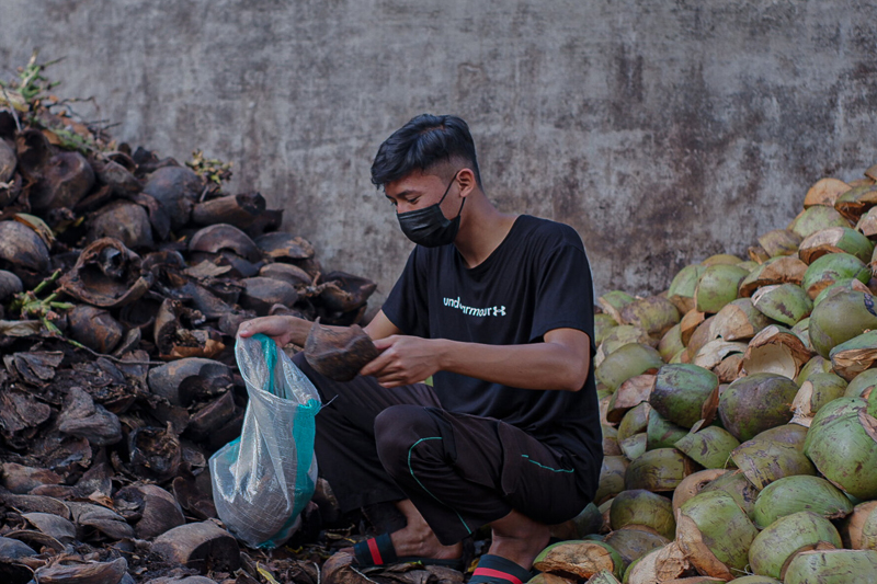 Reproduce by Pramudya Putra, Participant of World Coconut Day 2021 Competition